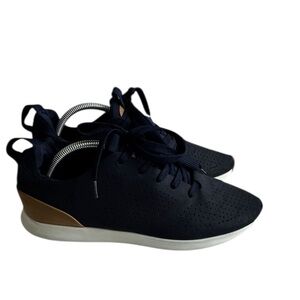 Steve Madden Men's Lightweight Razer Sneaker, Lace Up & Perforated